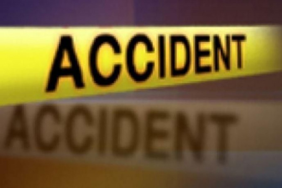 Thakurgaon bus collision leaves eight people dead