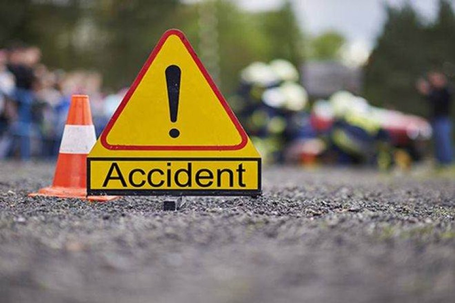 Eight killed in separate road accidents in Rangpur, Dinajpur