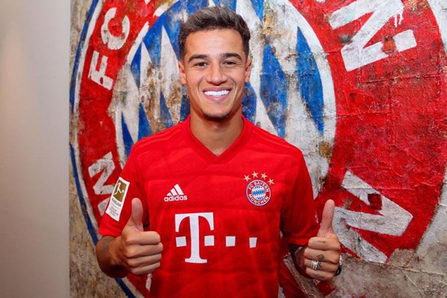 Bayern signs Coutinho on loan with option to buy