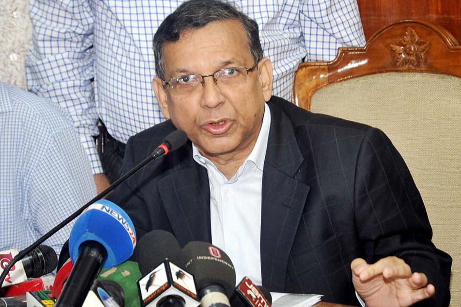 Law Minister Anisul Huq seen replying to questions of journalists at a media briefing — Focus Bangla/Files
