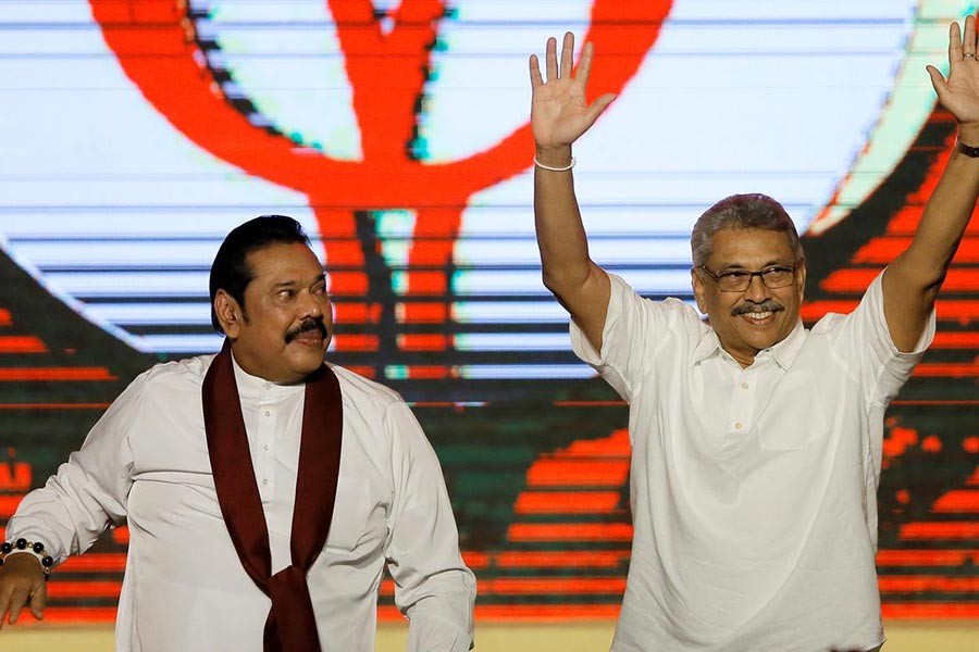 Gotabaya Rajapaksa (R) and his brother Mahinda Rajapaksa -Reuters file photo