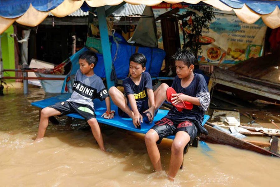 Indonesia flood: Deaths rise to 53, 0.17m displaced