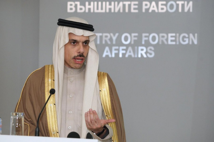 Saudi Arabia foreign minister prince Faisal bin Farhan Al Saud is welcomed by his Bulgarian counterpart Ekaterina Zaharieva in Sofia, Bulgaria, January 29, 2020. Reuters/Files