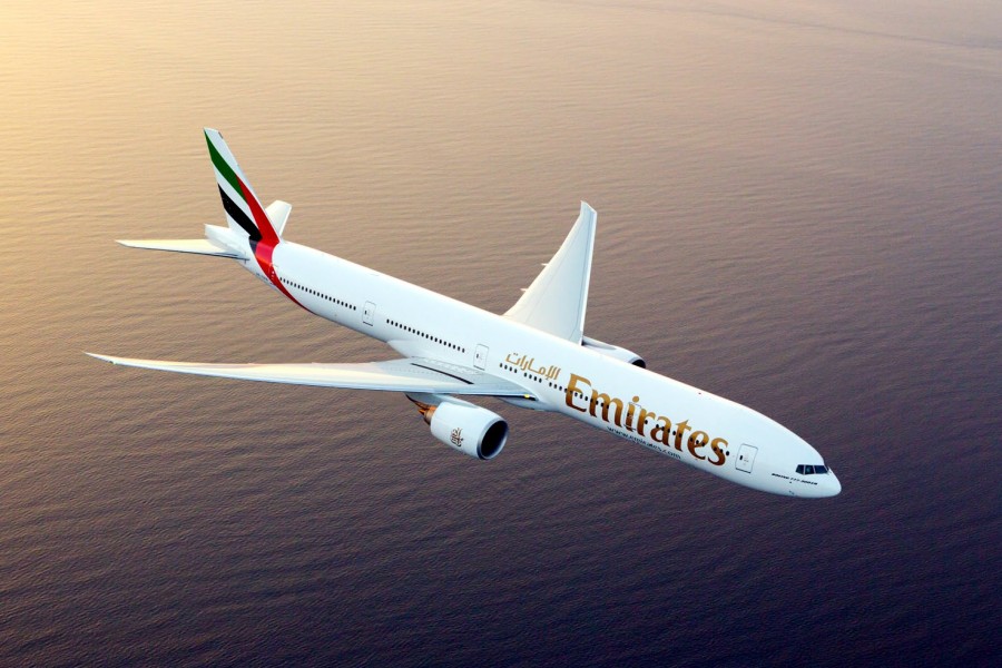 Emirates resumes first passenger flights following temporary suspension