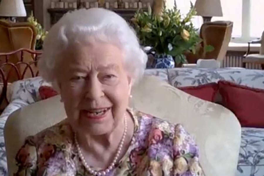 Queen Elizabeth joins first public videoconference