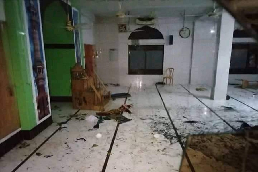 Narayanganj mosque blast: Eight suspended Titas officials get bail