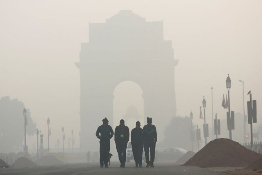 Doctors in Delhi see jump in breathing issues amid COVID-19, pollution