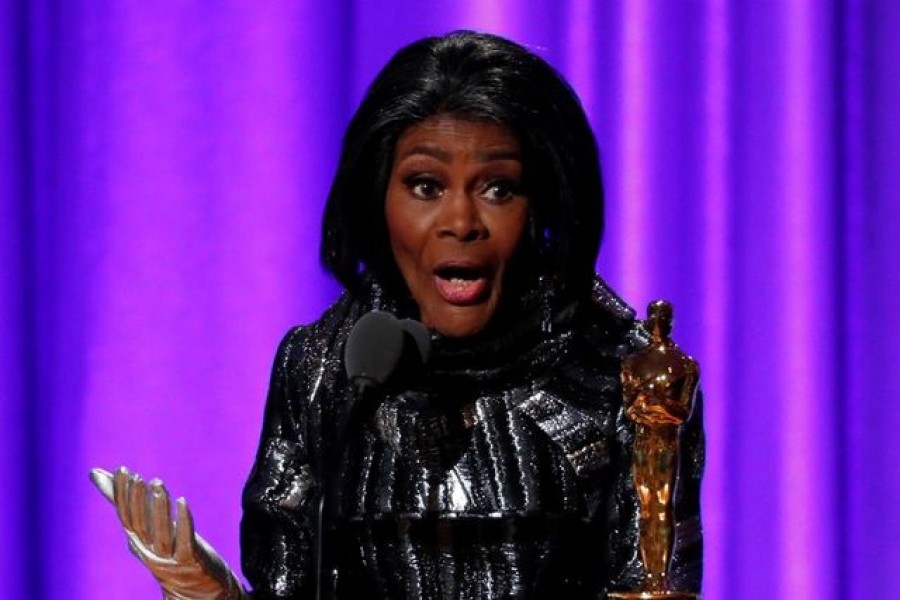 Actress Cicely Tyson accepts her Honorary Academy Award on November 18, 2018 — Reuters/Files