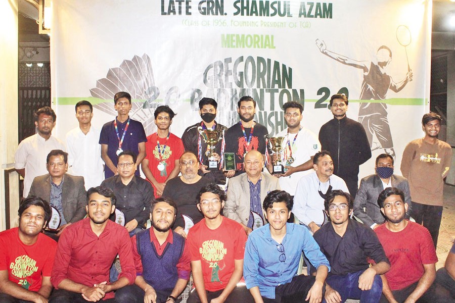 Guests, winners and organisers at the prize giving ceremony of Gregorian Badminton Championship 2.0