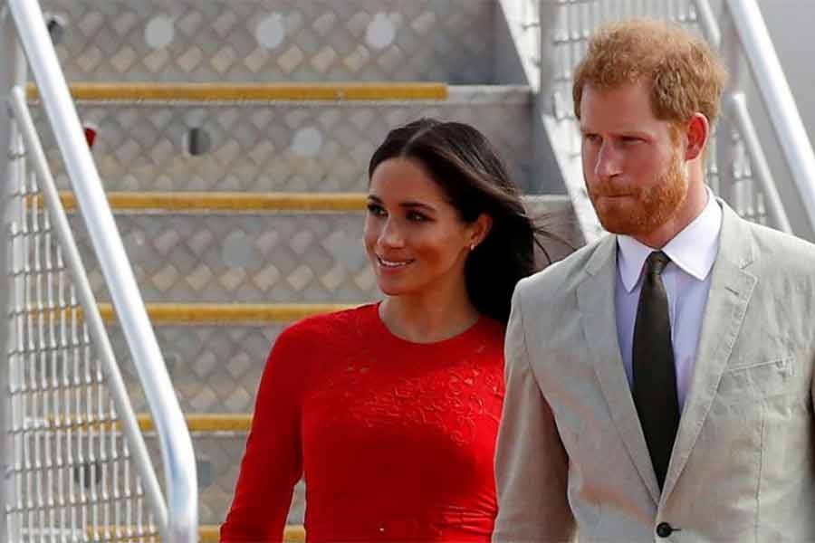 Harry, Meghan make final split with British royal family