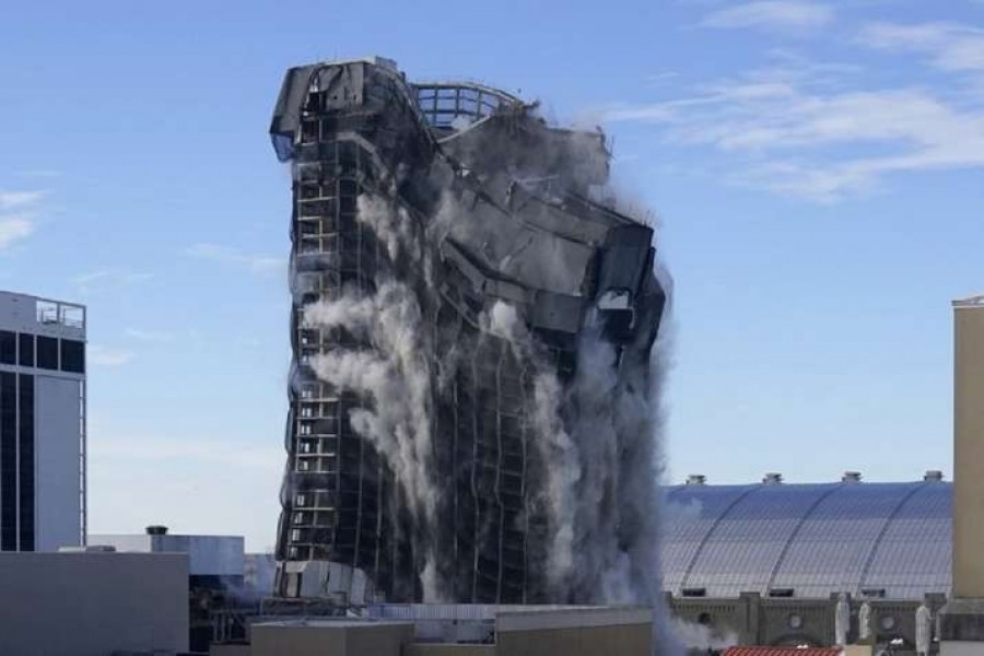 The former Trump Plaza Hotel & Casino's implosion lasted only seconds, due to the lack of a basement and cavity space to absorb the debris. (Edward Lea/The Press of Atlantic City via AP)(AP)