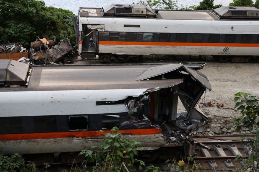 Truck landed on train track minute before deadly Taiwan crash