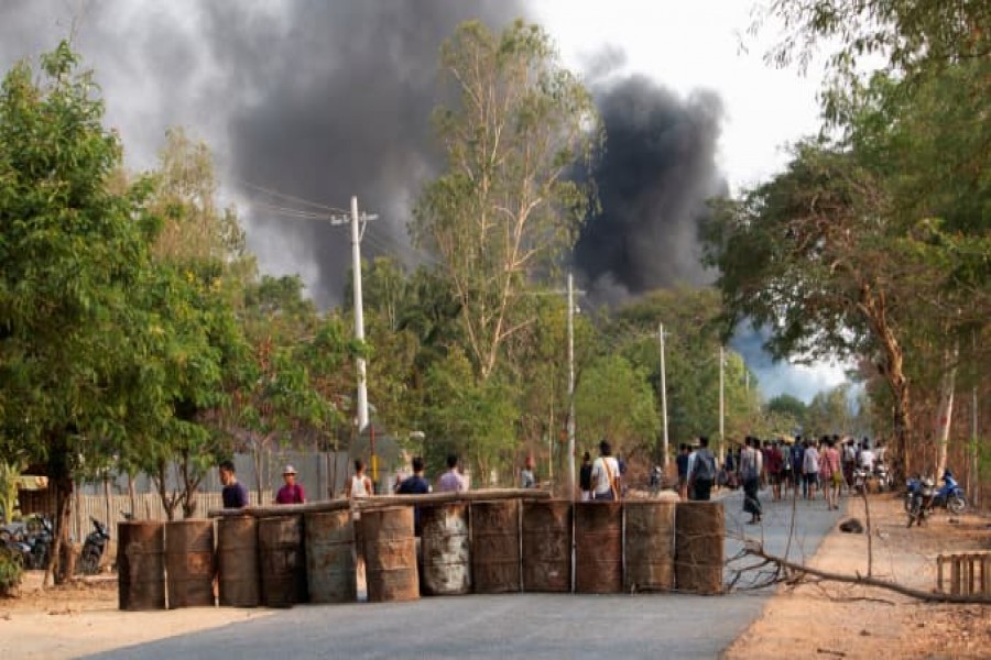 Demonstrators are seen before a clash with security forces in Taze, Sagaing Region, Myanmar April 7, 2021, in this image obtained by Reuters. Photo obtained by REUTERS