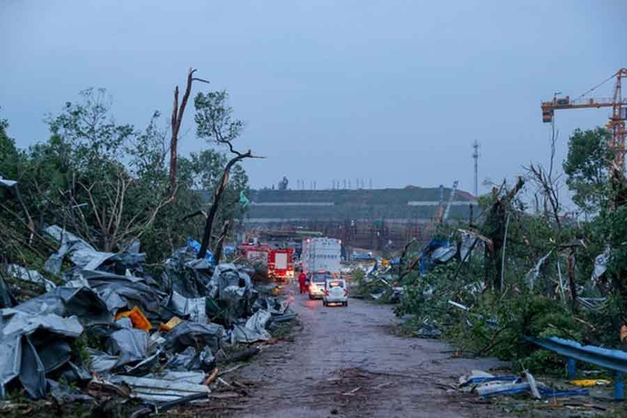 Tornadoes kill 12, injure hundreds in China