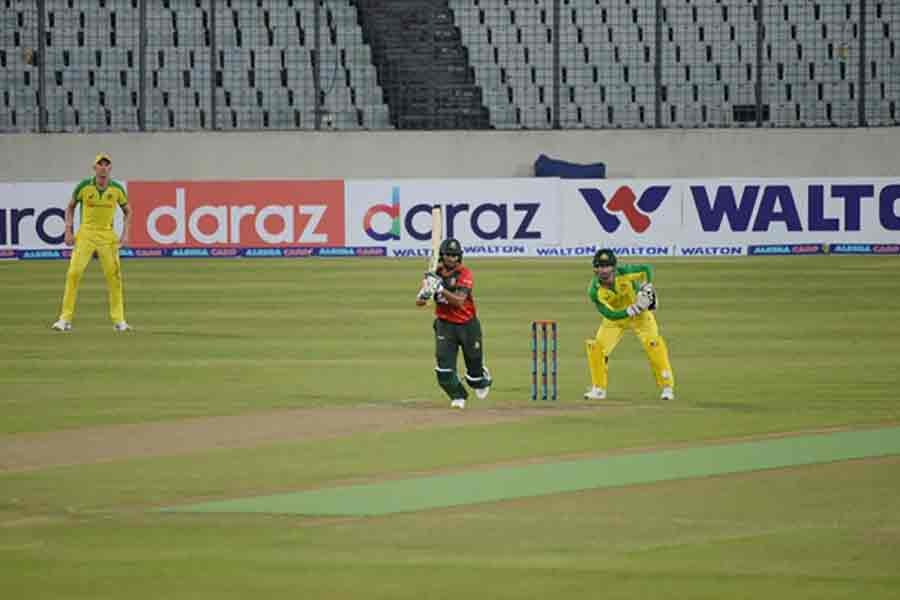 Bangladesh give Australia 132-run target