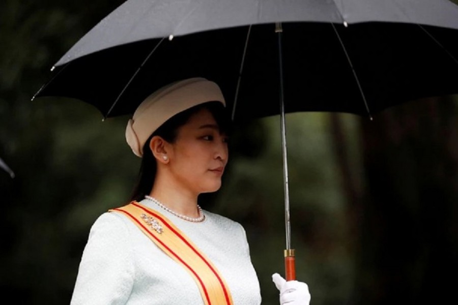 Japan's Princess Mako arrives at the ceremony site where Emperor Naruhito will report the conduct of the enthronement ceremony at the Imperial Sanctuary inside the Imperial Palace in Tokyo, Japan Oct 22, 2019. REUTERS/Kim Hong-ji
