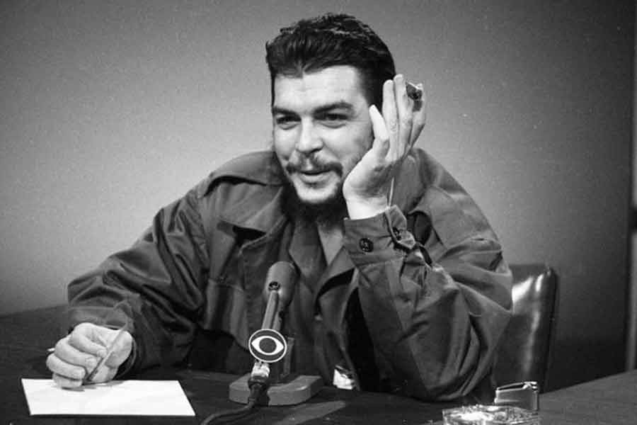 Ernesto Che Guevara was born on May 14, 1928 and killed on October 9, 1967.