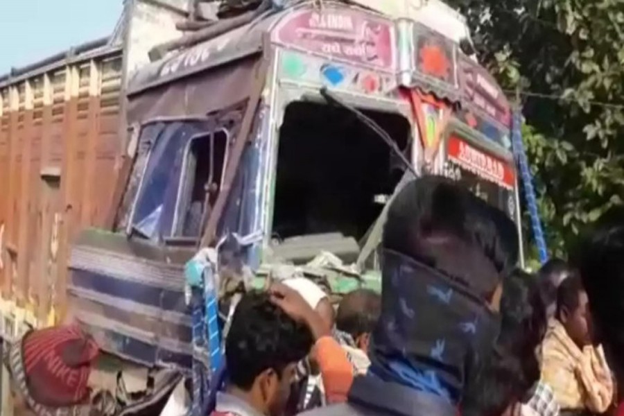 18 killed in road accident in India’s West Bengal