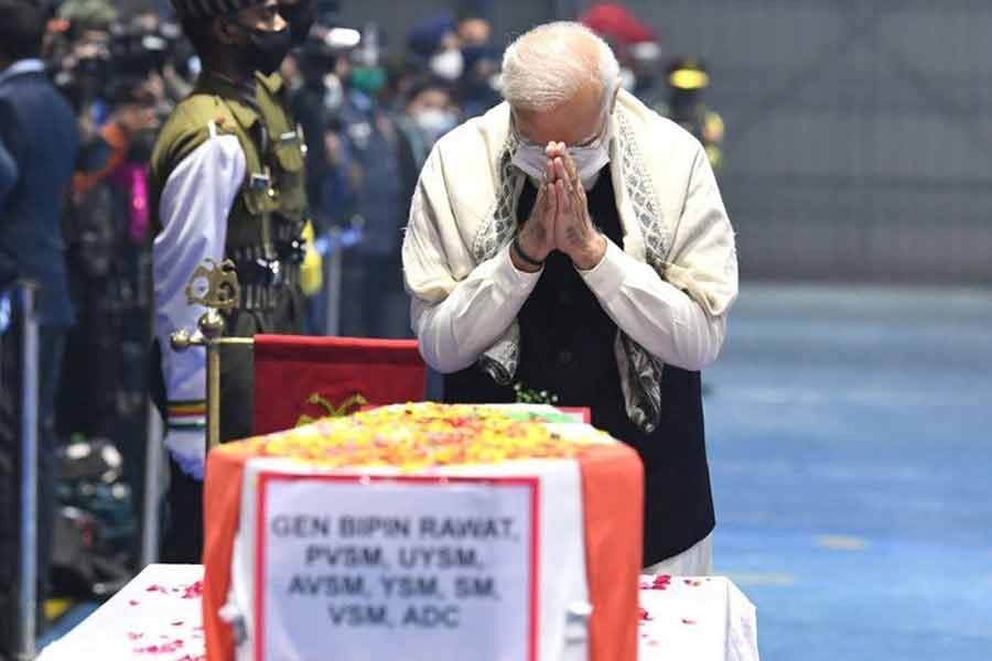 Indian Prime Minister Narendra Modi paid last respect to the top general, Bipin Rawat, of the country. Photo: Narendra Modi/Twitter