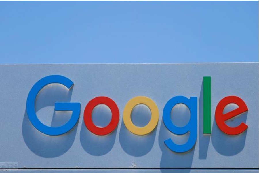 Google sued over location tracking practices