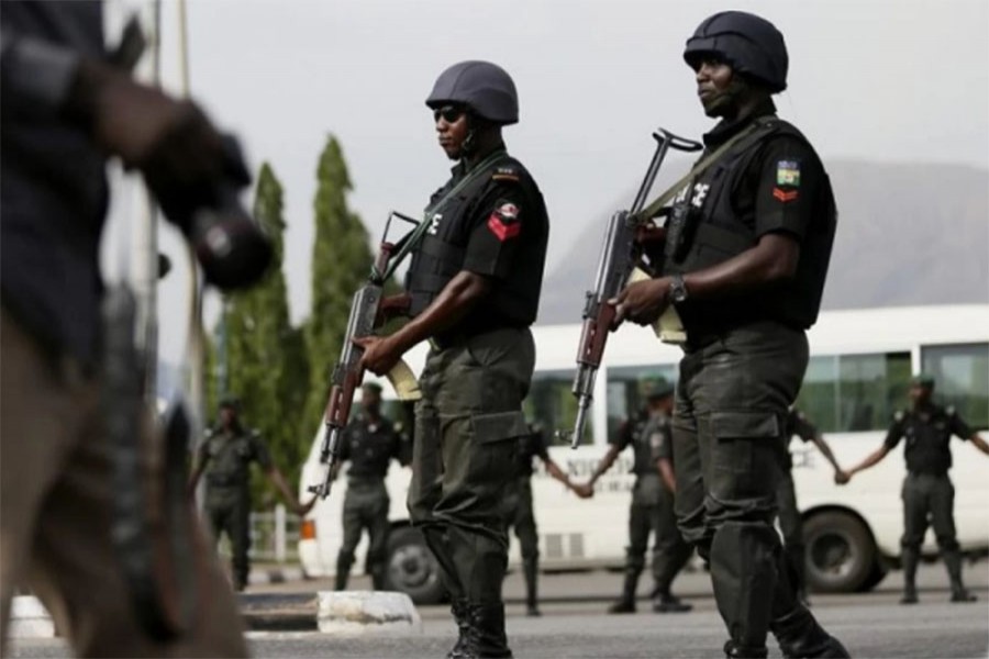 Gunmen kill 62 vigilantes in Nigeria