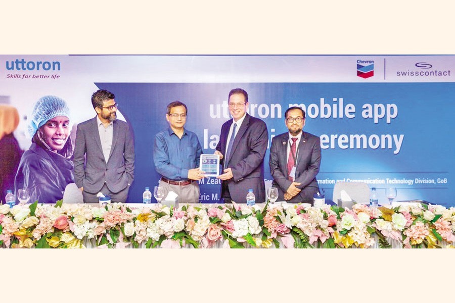 Uttoron has launched its first android-based Bangla app to develop soft skills of youths at a city hotel recently. NM Zeaul Alam PAA, Senior Secretary, ICT Division, Government of Bangladesh, Eric M. Walker, President, Chevron Bangladesh, Imrul Kabir, Director, Corporate Affairs, Chevron Bangladesh, and Mujibul Hasan, Country Director, Swisscontact, were present at the launching ceremony