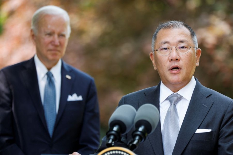Hyundai Motor Group Chairman Euisun Chung delivers remarks along with US President Joe Biden on the automaker’s decision to build a new electric vehicle and battery manufacturing facility in Savannah, Georgia, as Biden ends his visit to Seoul, South Korea, May 22, 2022. REUTERS/Jonathan Ernst
