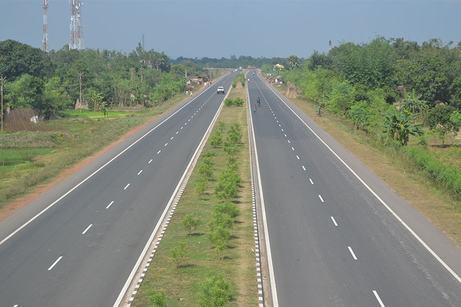 The RHD took the Dhaka-Chattogram Expressway project with the funding of the Asian Development Bank shortly after the completion of the four-lane project