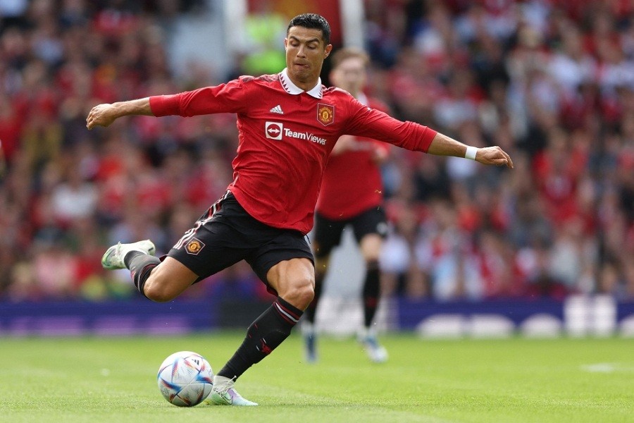 Can Ronaldo ever regain his cult image among the United fans?