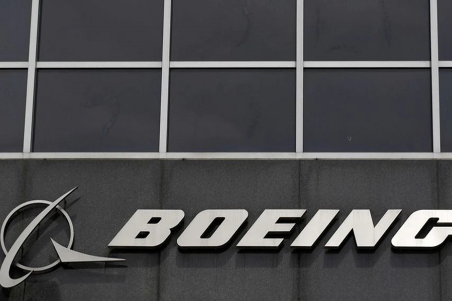The Boeing logo is seen at their headquarters in Chicago, in this April 24, 2013 photo — Reuters/Files