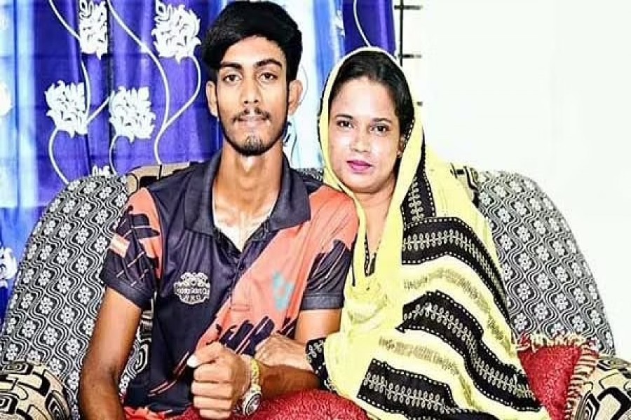 Doctors say Natore teacher, who married a college student, died by suicide
