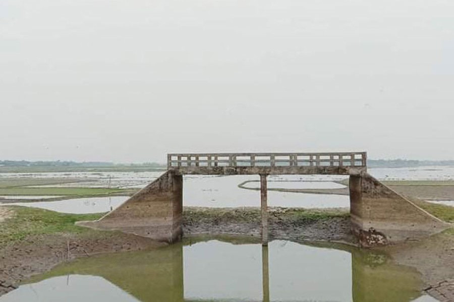 Of canal-bridges, rural uplift