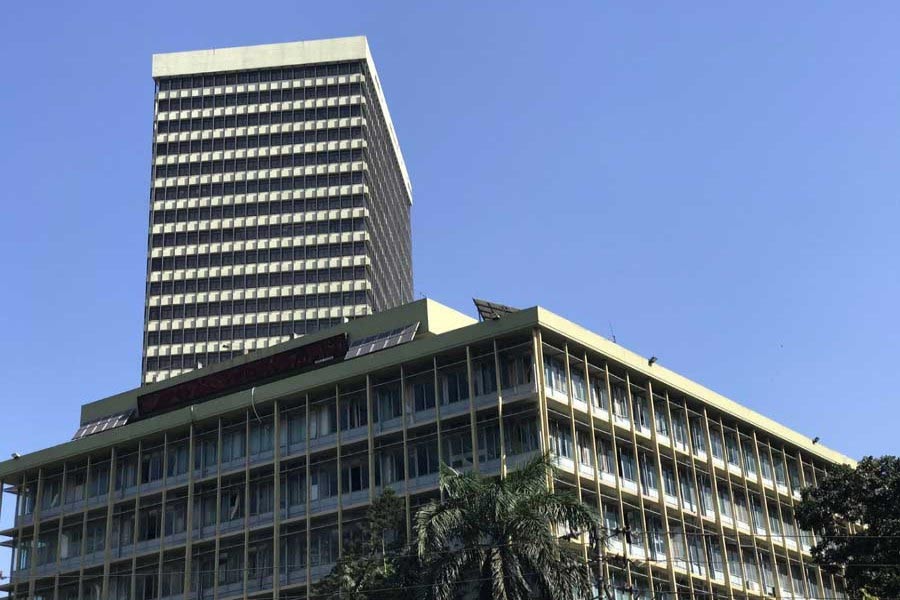 Bangladesh Bank says it fully guarantees customers’ deposits at IBBL