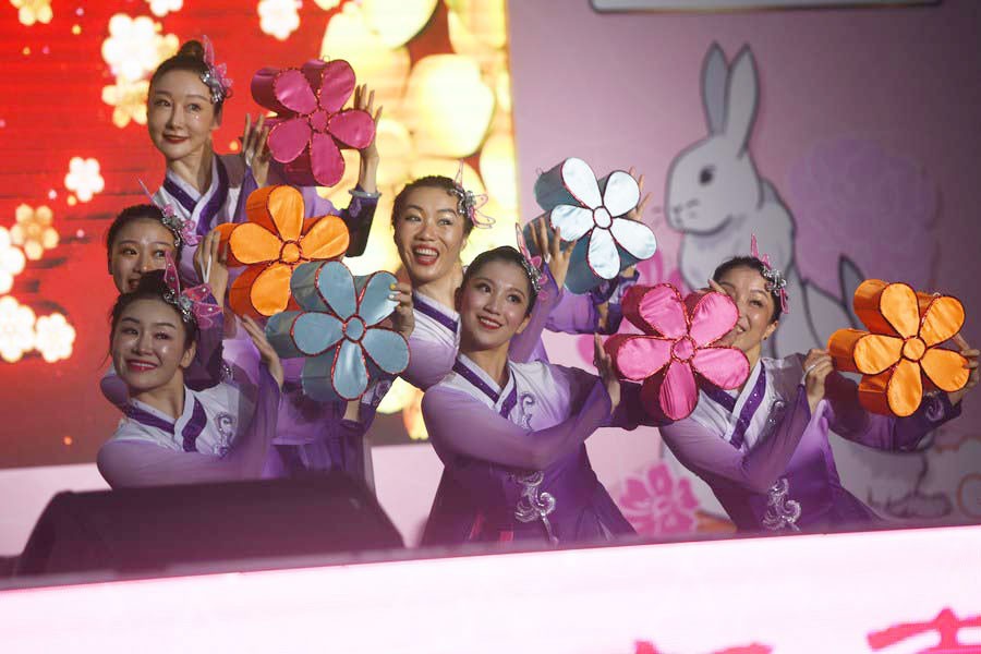 Dancers perform during a Chinese Lunar New Year celebration in Singapore on Jan. 3, 2023. 	—Xinhua Photo