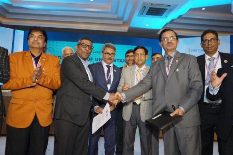Bangladesh Cotton Association, GCCI ink deal to facilitate information exchange